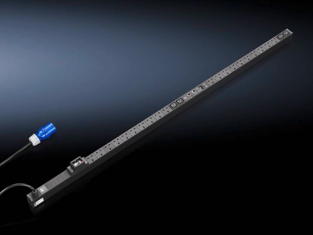 DK 7979823 PDU UK, metered version