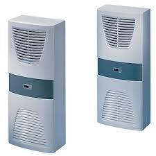 SK 3304.540 Rittal Yan pnl-kapı Pano Kliması 1000W